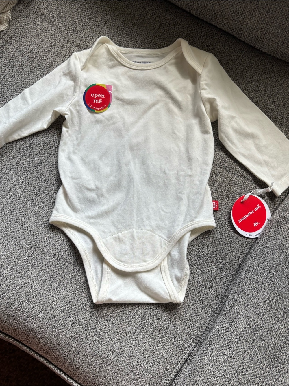 NWT longsleeve Magnetic me bodysuit
